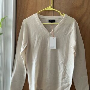 Quince Soft Cream V-Neck Sweater